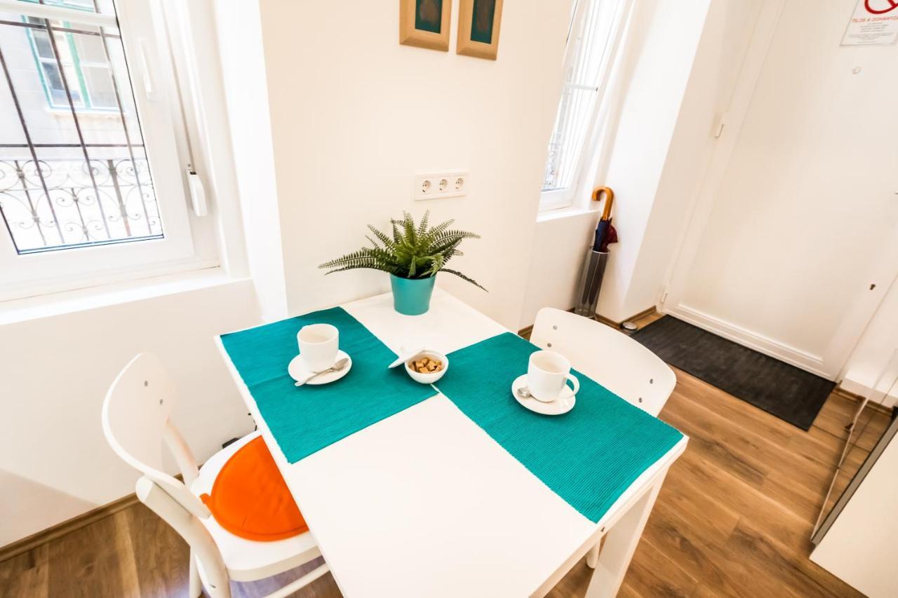 Cosy Studios In The Heart Of The City بودابست المظهر الخارجي الصورة