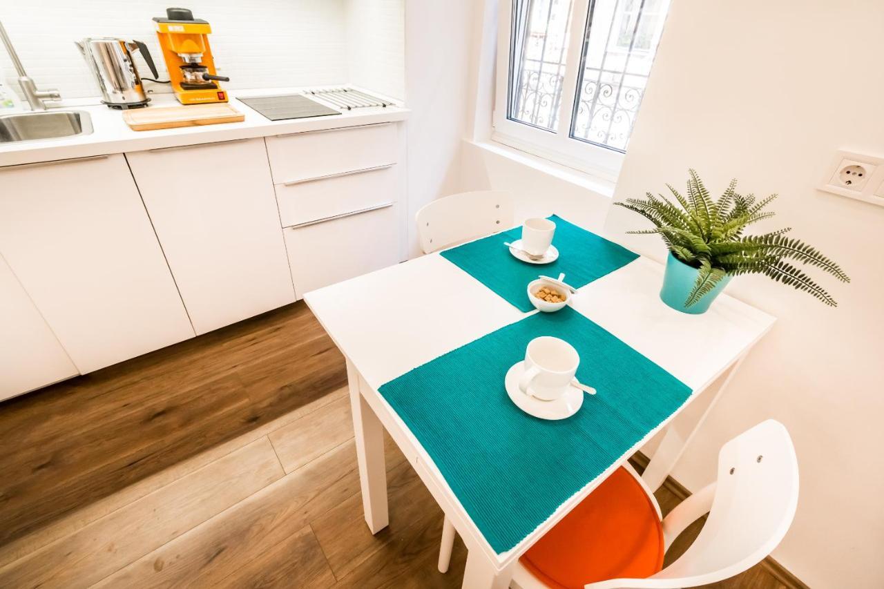 Cosy Studios In The Heart Of The City بودابست المظهر الخارجي الصورة