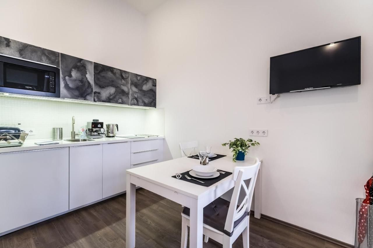 Cosy Studios In The Heart Of The City بودابست المظهر الخارجي الصورة